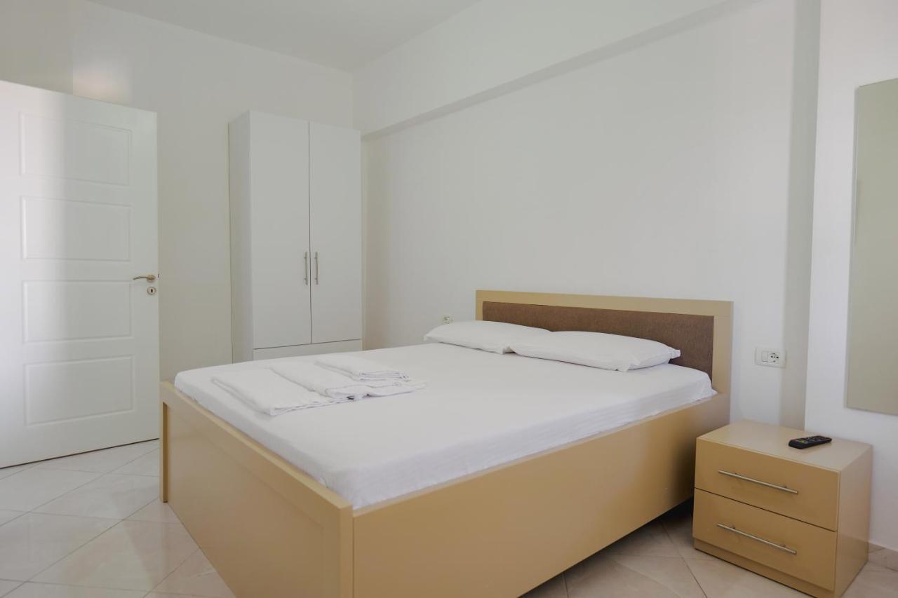 Kidi Apartments Sarandë Exteriör bild