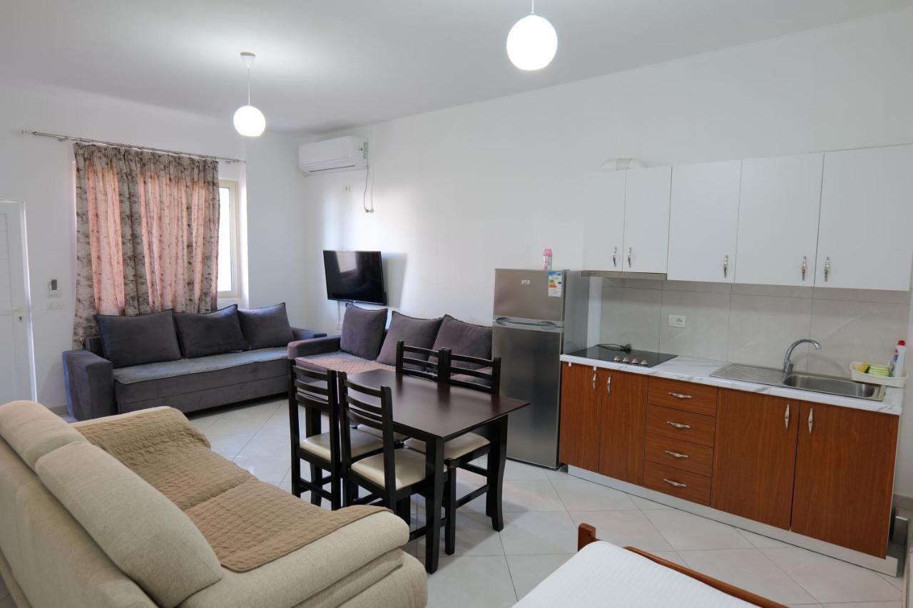 Kidi Apartments Sarandë Exteriör bild