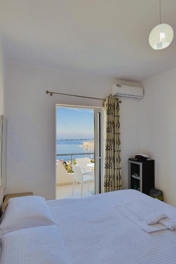 Kidi Apartments Sarandë Exteriör bild